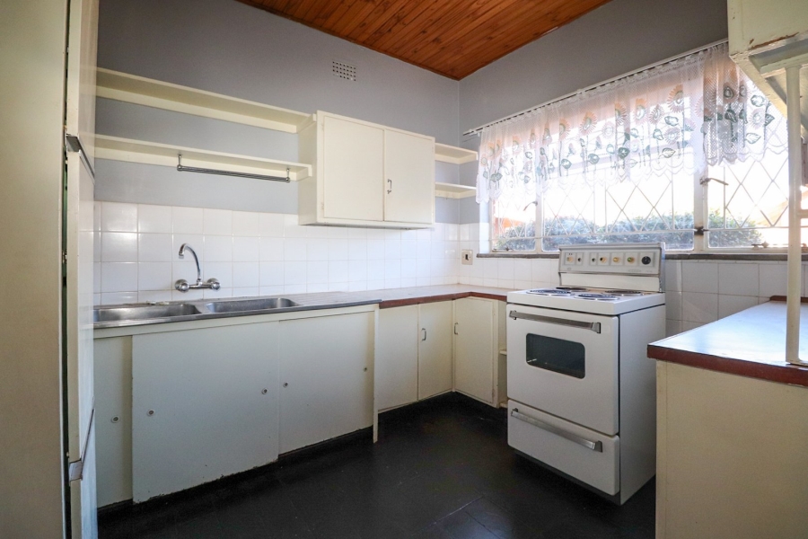1 Bedroom Property for Sale in Flamwood North West